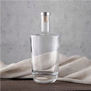 بطری شیشه ای رم 750 میلی لیتر