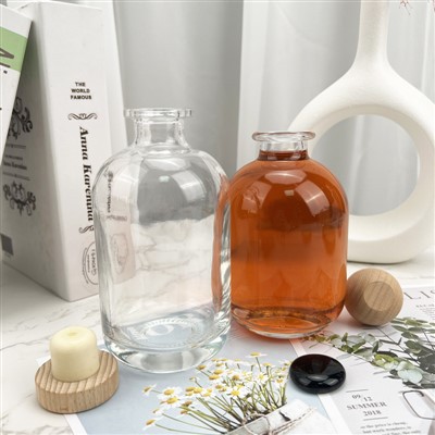 بطری شیشه ای ناز